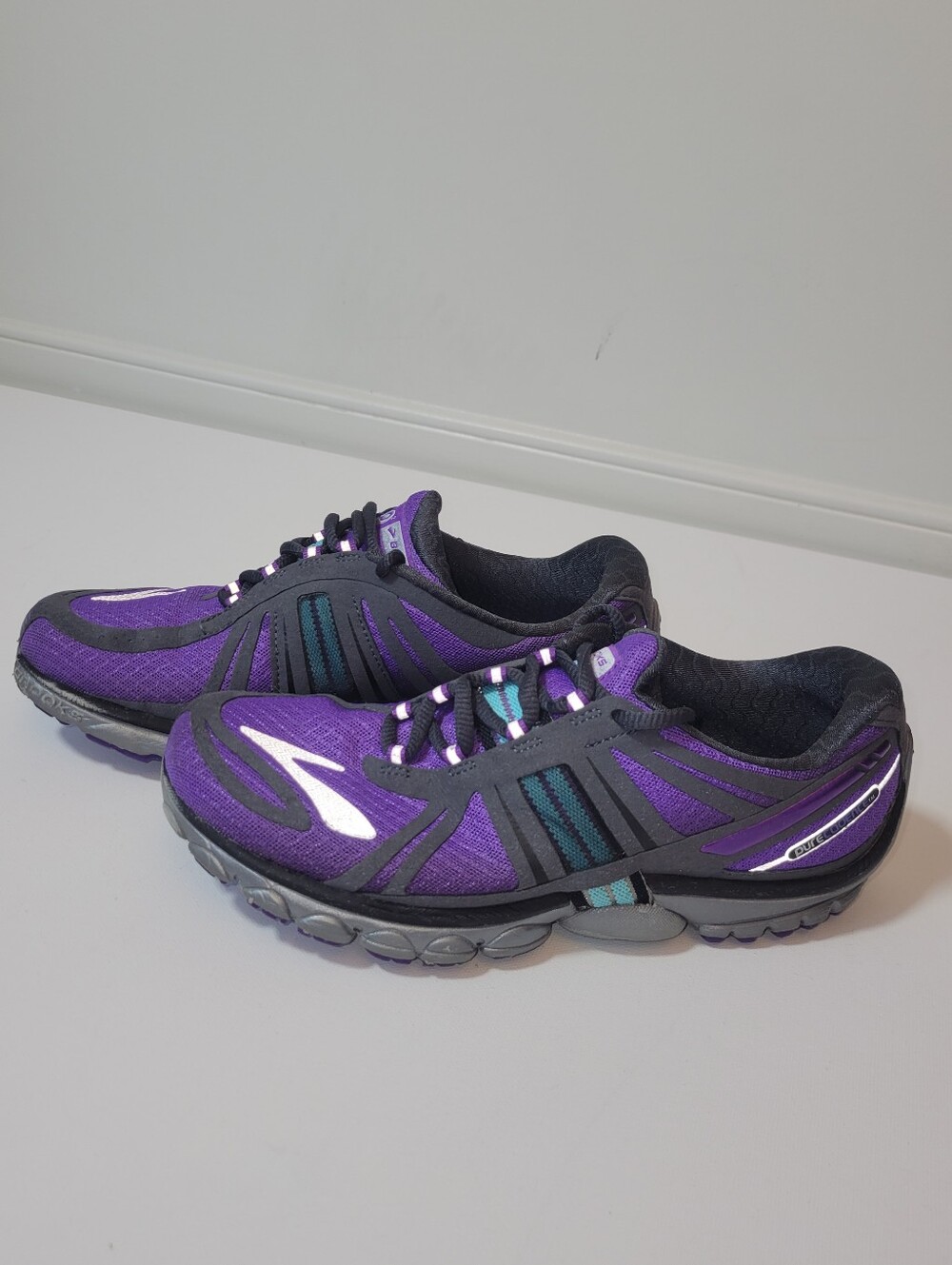 Brooks PureCadence 2 Running Shoes Womens 7.5 B Purple Black Teal